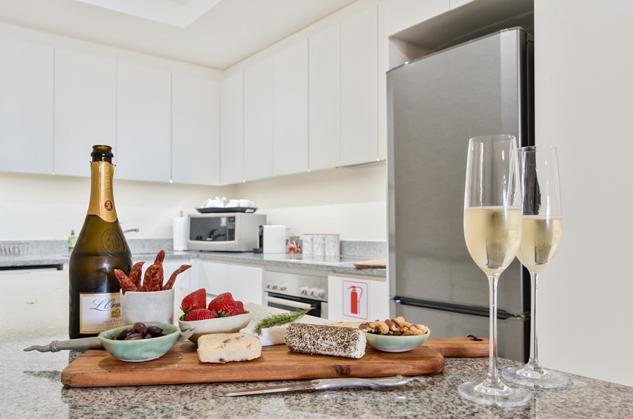 2 Bedroom Property for Sale in Green Point Western Cape